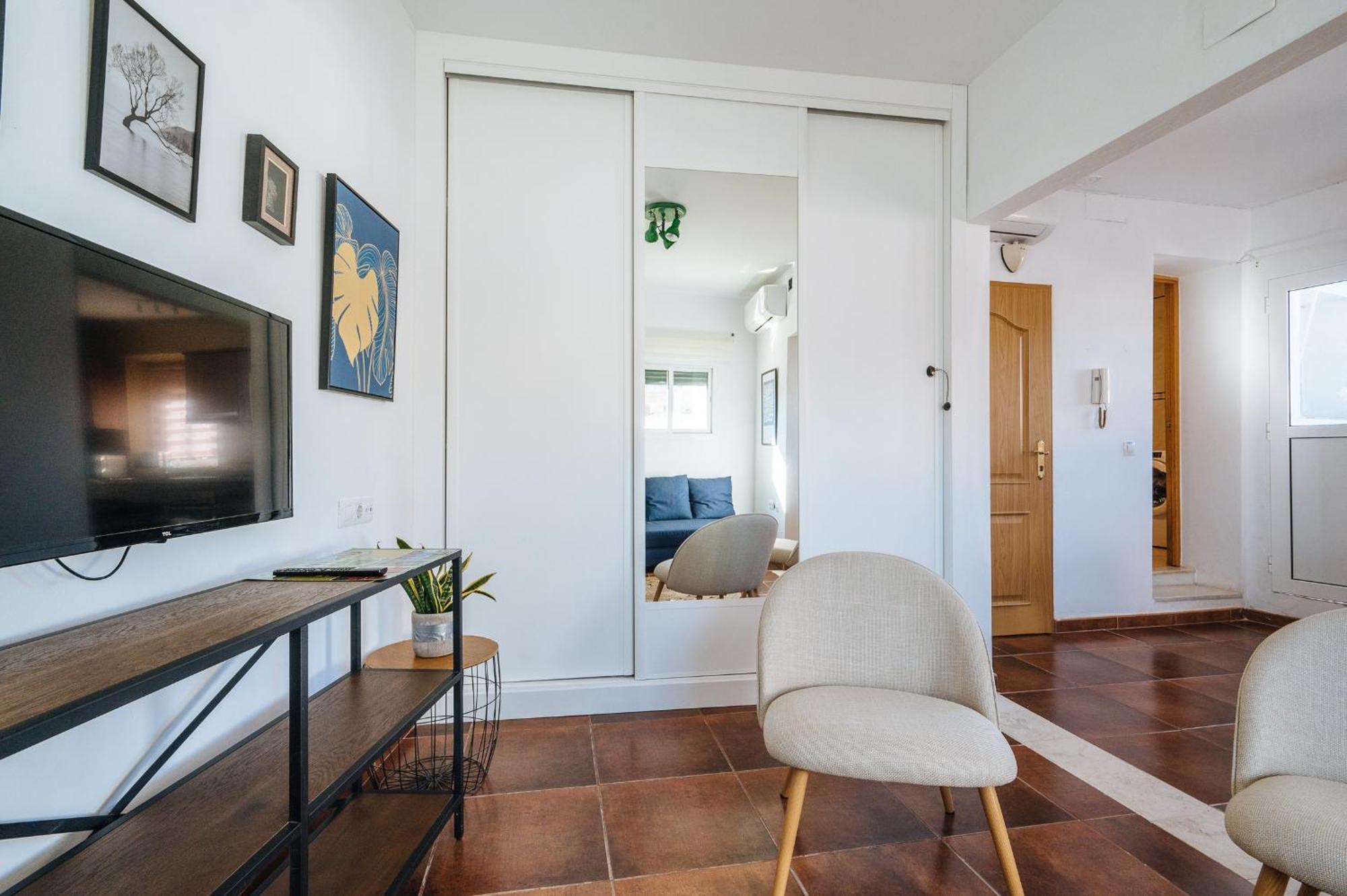 Homeyseville-Lovely Duplex At Santa Cruz 10 Pax, Parking Optional, Seville